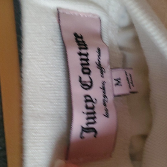 Juicy Couture - Picture 2 of 4